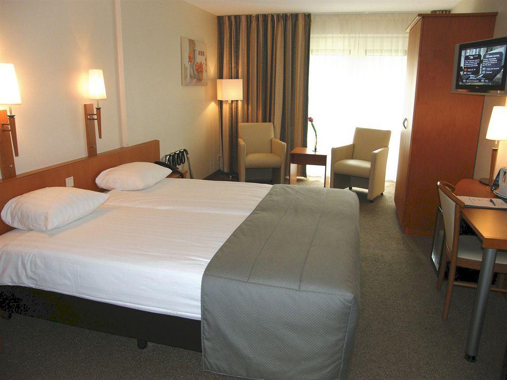 Hotel De Werelt Garderen Εξωτερικό φωτογραφία