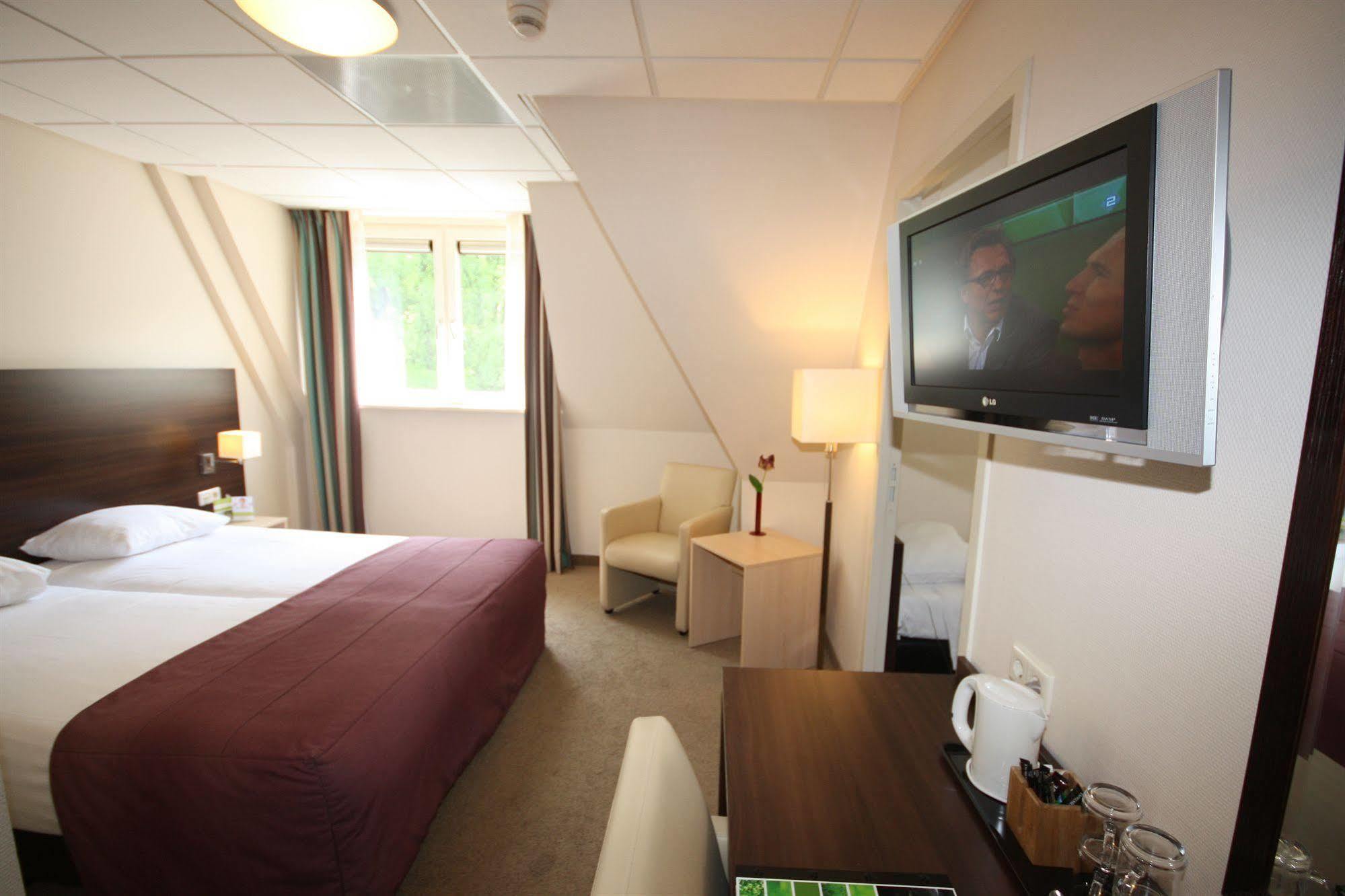 Hotel De Werelt Garderen Εξωτερικό φωτογραφία